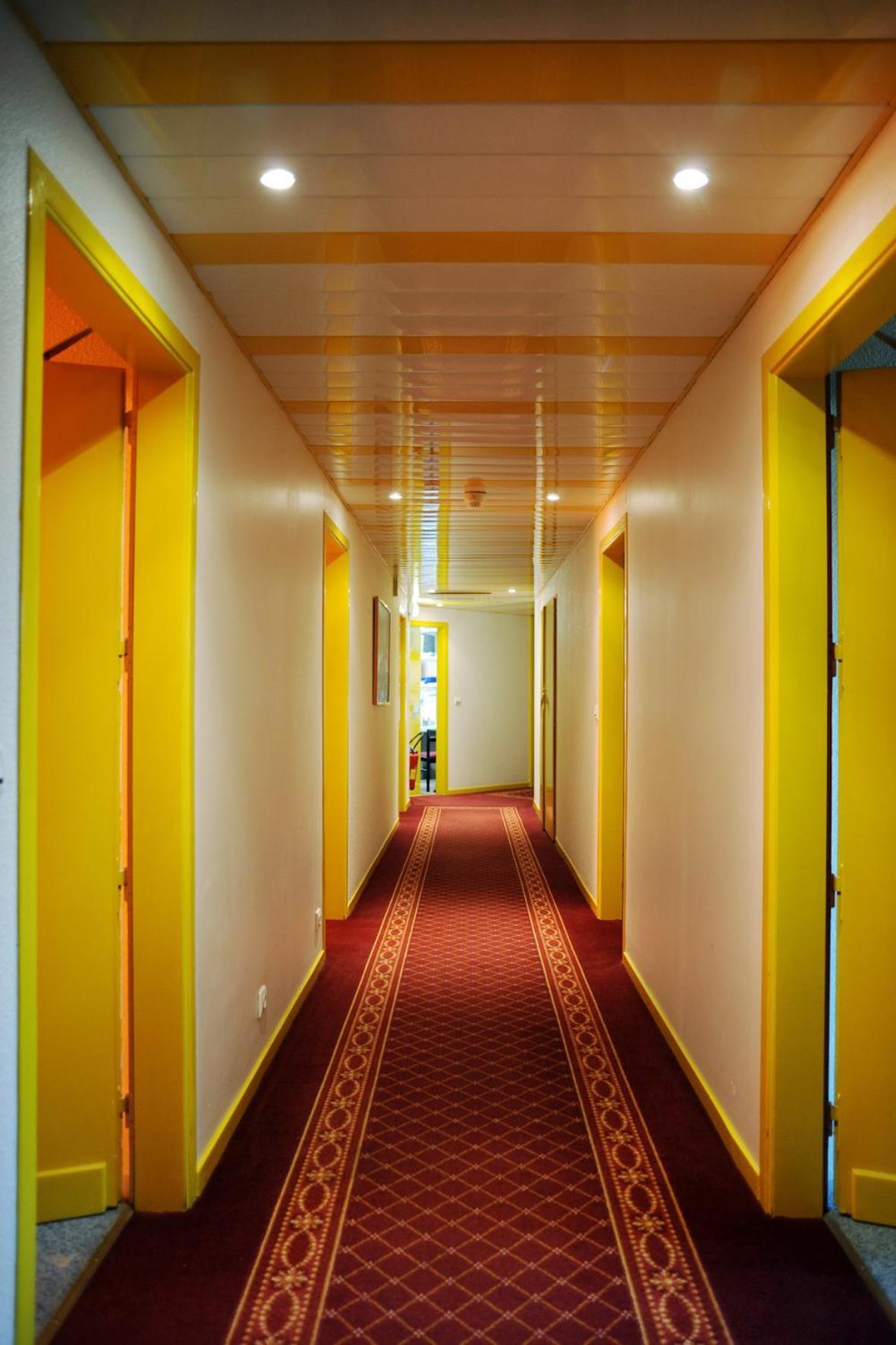Logis Hotel Horus Restaurant Les Bruyeres Toulenne Luaran gambar