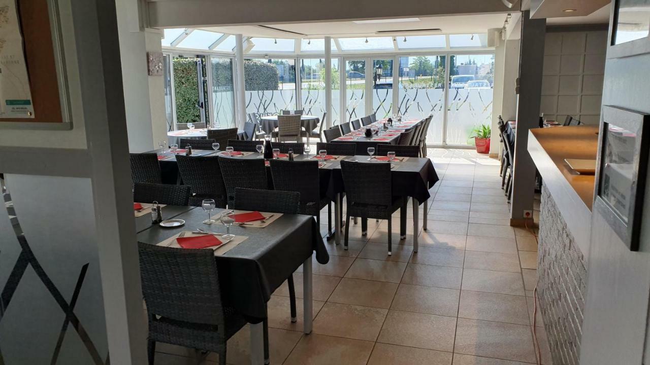 Logis Hotel Horus Restaurant Les Bruyeres Toulenne Luaran gambar