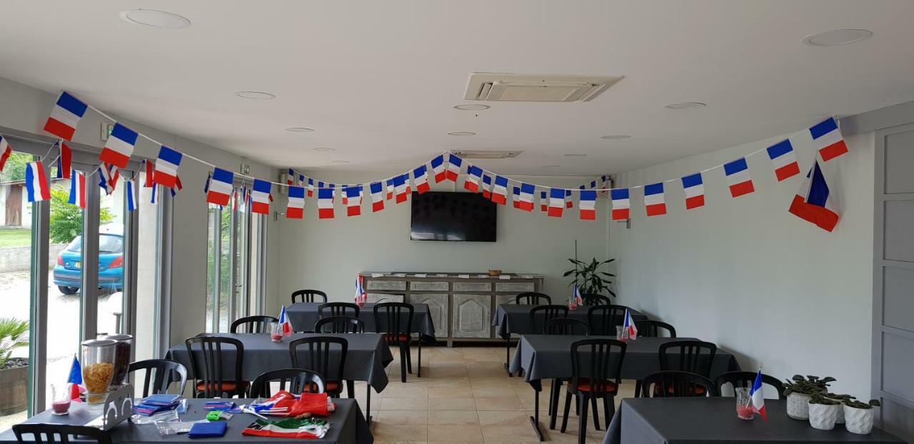 Logis Hotel Horus Restaurant Les Bruyeres Toulenne Luaran gambar