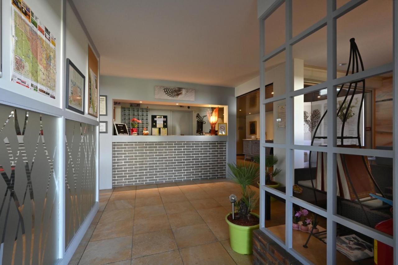 Logis Hotel Horus Restaurant Les Bruyeres Toulenne Luaran gambar