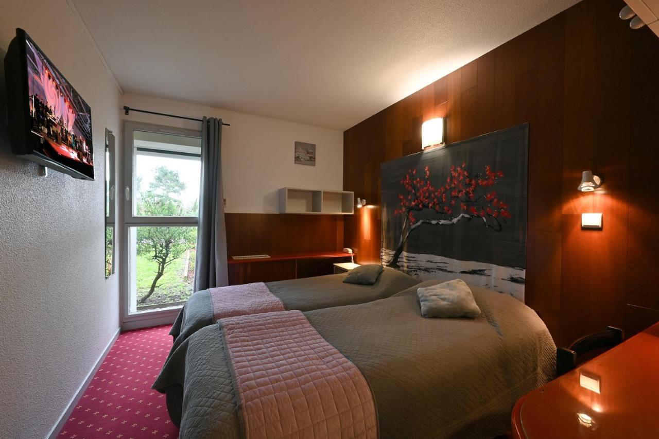 Logis Hotel Horus Restaurant Les Bruyeres Toulenne Luaran gambar